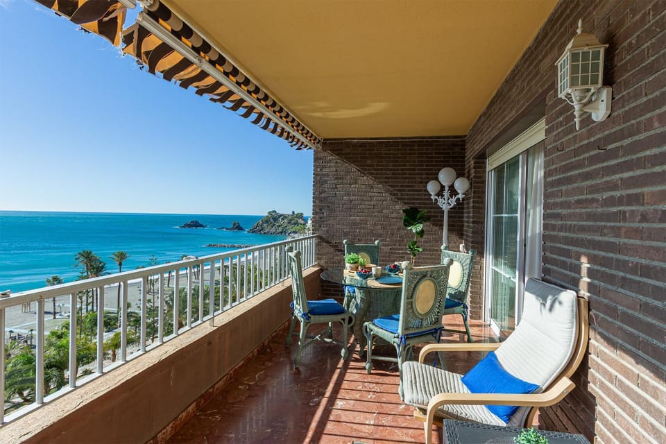 Property building, Natural landscape, View (from property/room), Balcony/Terrace, Sea view