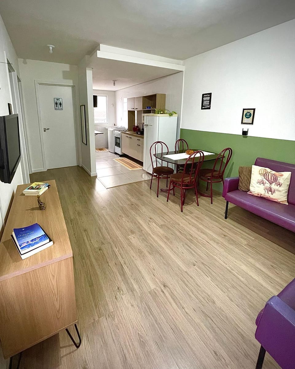 TV and multimedia, Kitchen or kitchenette, Living room, Seating area, pet friendly