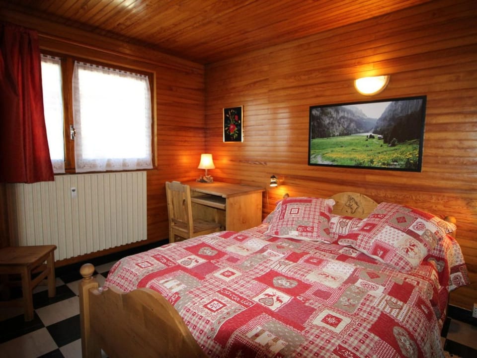 Charmant 3 pièces au centre avec balcon, garage et proche pistes - 6 couchages - FR-1-572-203 Apartment in Arâches-la-Frasse