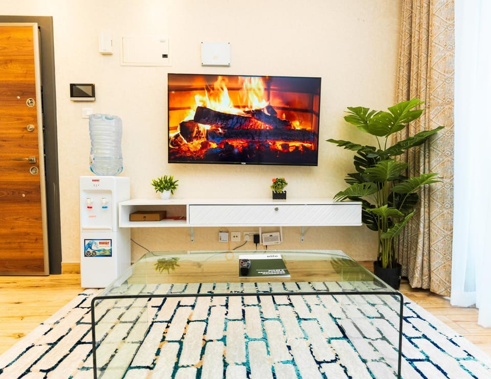 Communal lounge/ TV room, TV and multimedia, Evening entertainment