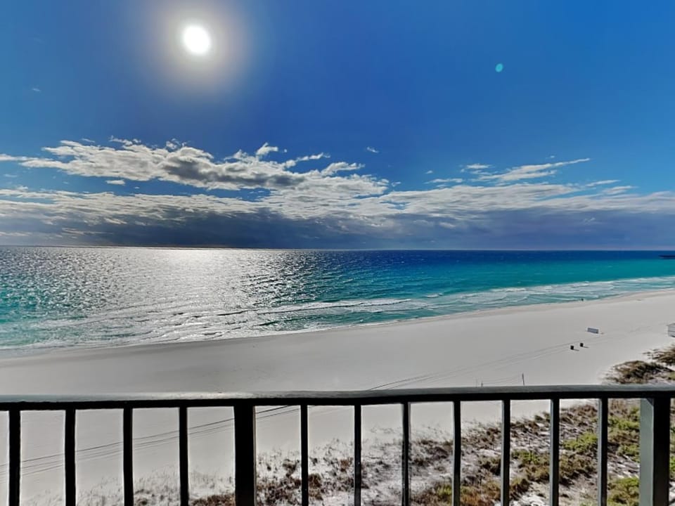 Balcony/Terrace, Beach, Sea view