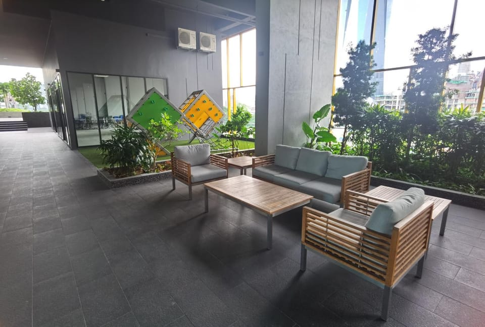 Day, Children play ground, Garden, Balcony/Terrace, Seating area, Garden view