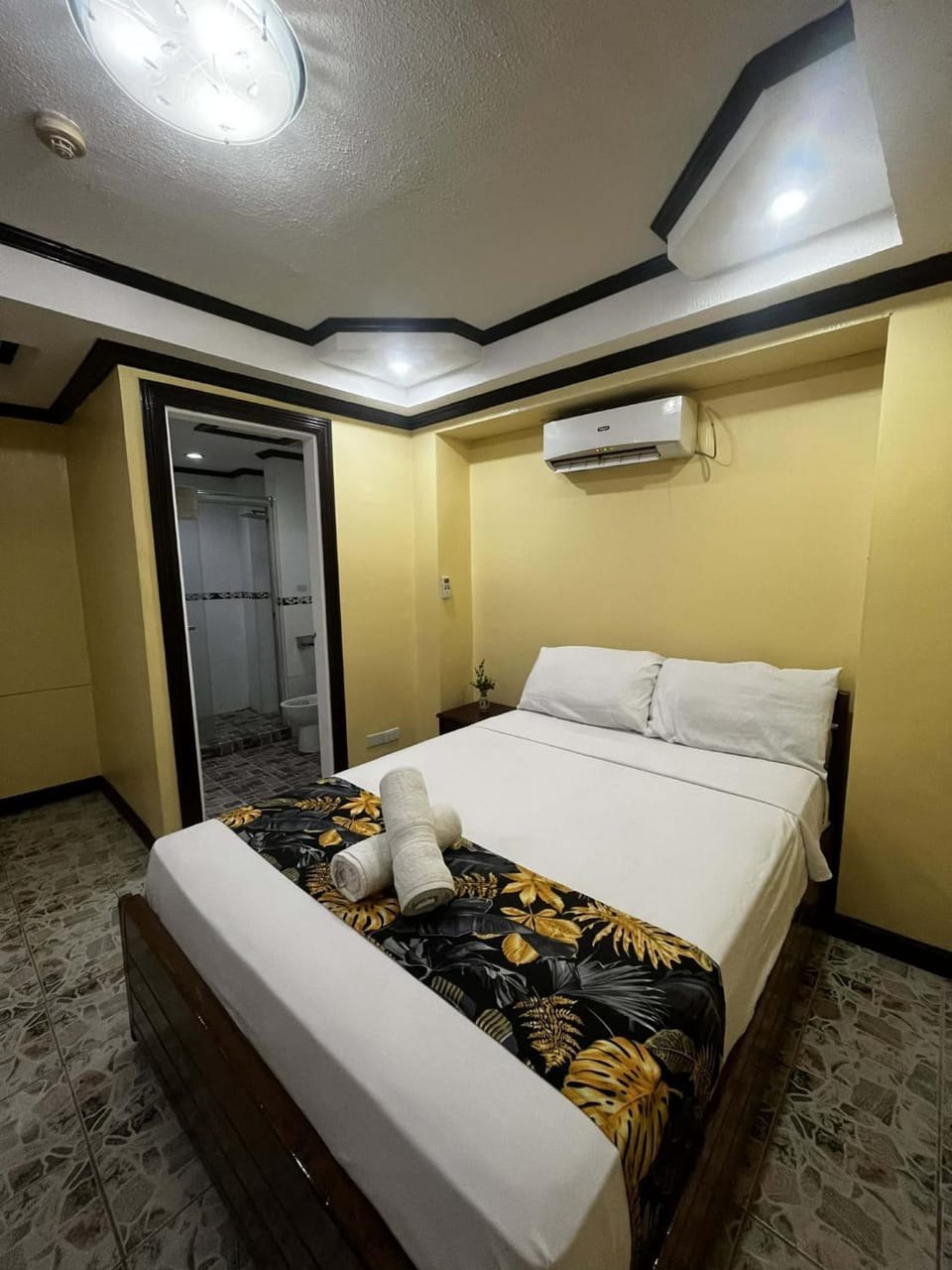 PALM TREE RESORT AND RESTAURANT Hotel in Subic