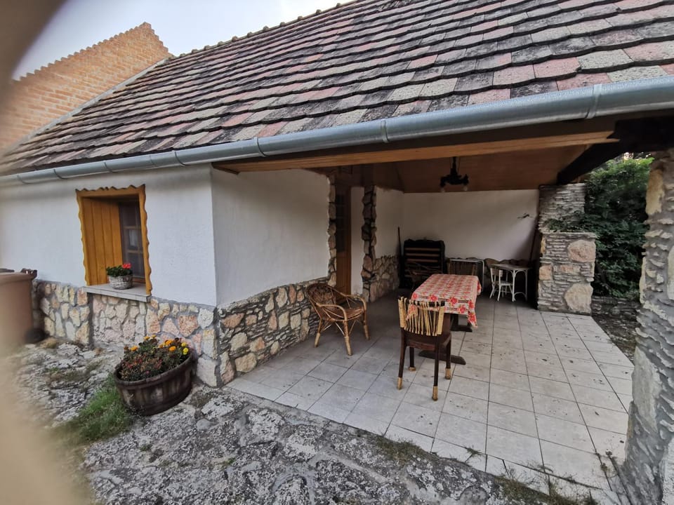 Derű-Lak Apartment in Hungary