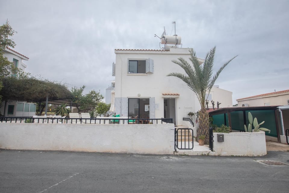 Peaceful Cozy Home Great Location House in Protaras