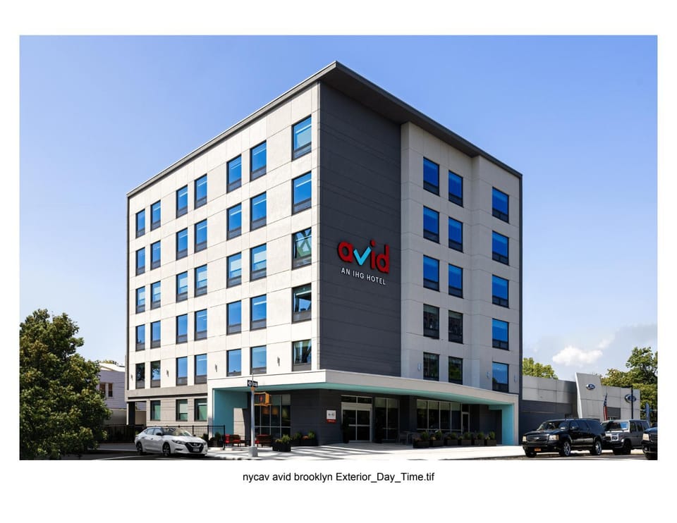 avid hotels - Brooklyn Dyker Heights by IHG Hotel in Bay Ridge