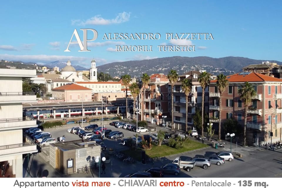 Neighbourhood, City view, Location