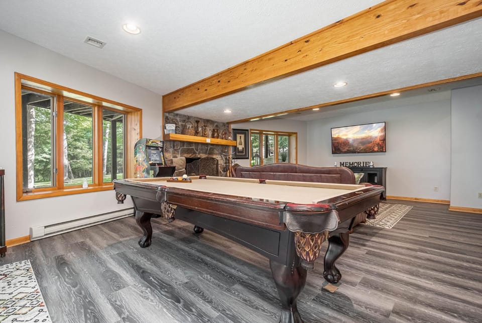 Billiard, Game Room, Garden view, fireplace, furniture
