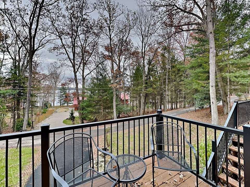 Summer Days Winter Nights House in Deep Creek Lake