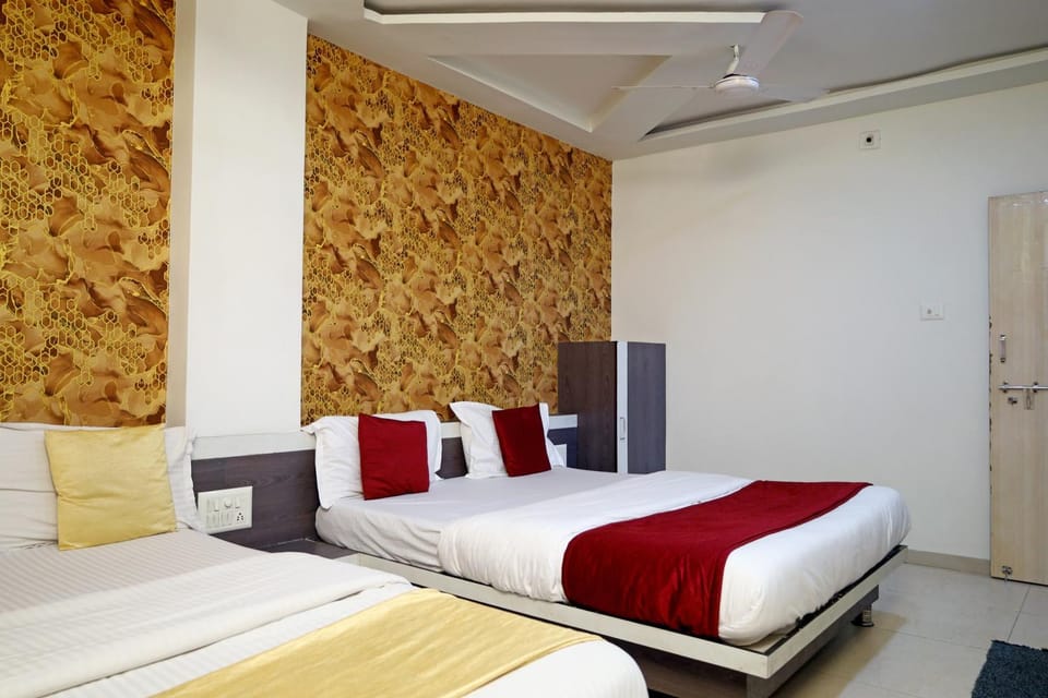Hotel Satluj Inn Hotel in Ahmedabad