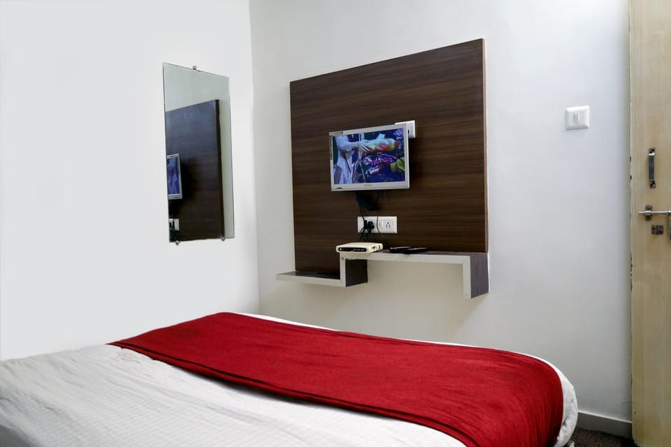 Hotel Satluj Inn Hotel in Ahmedabad