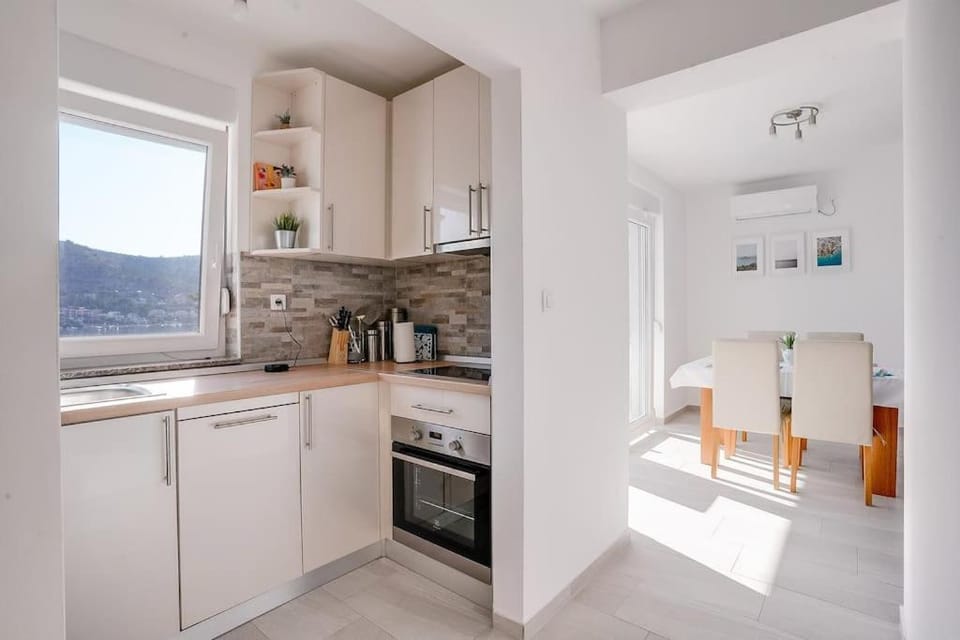 Apartment Julija Rogoznica, 20m from the beach Apartment in Šibenik-Knin County, Croatia