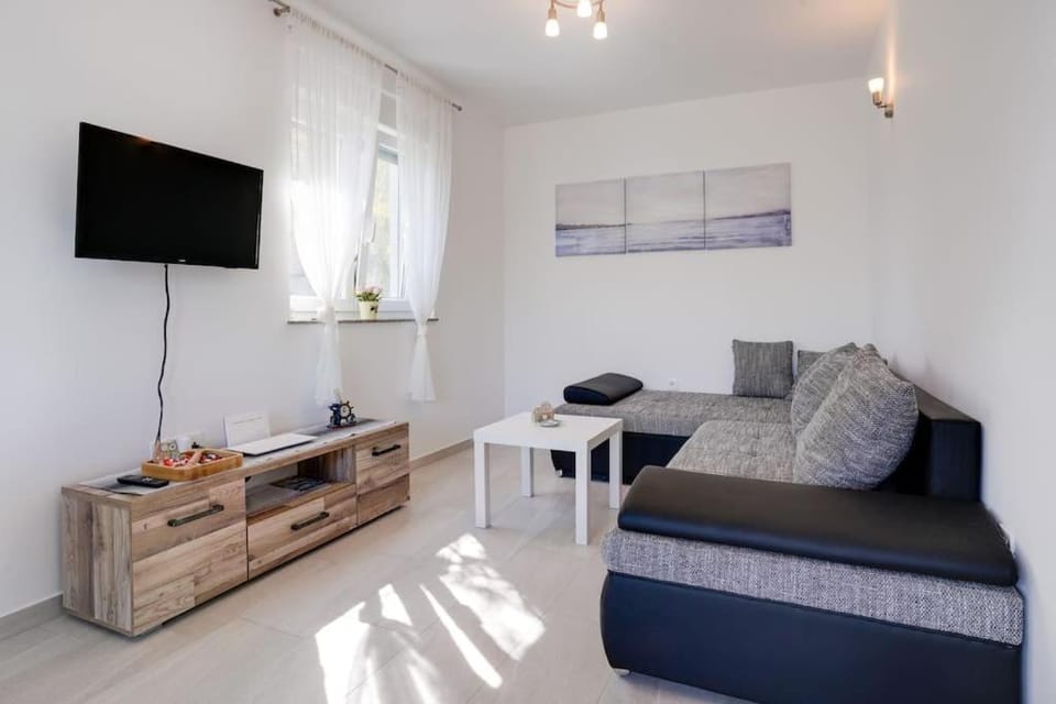 Apartment Julija Rogoznica, 20m from the beach Apartment in Šibenik-Knin County, Croatia