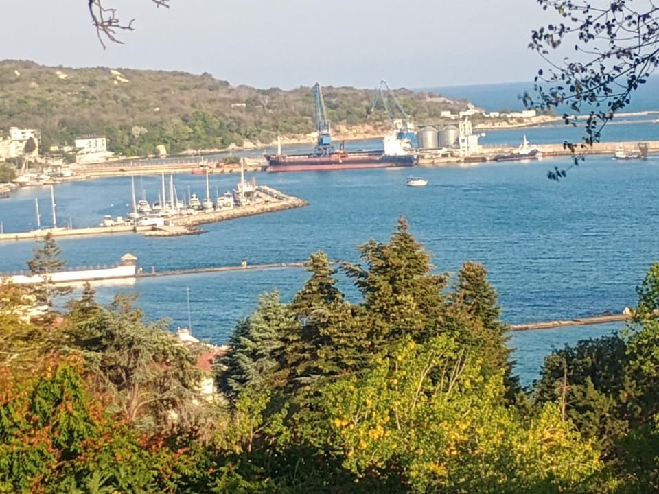 QUEEN'S VIEW app-9 free pool,parking, fitness & sea view Apartment in Dobrich Province, Bulgaria