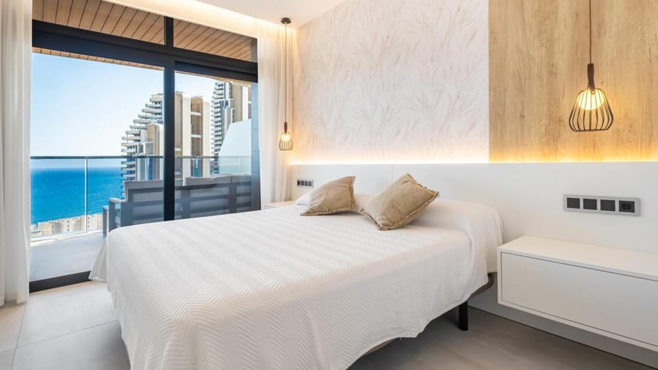 Bed, Photo of the whole room, Bedroom, Sea view
