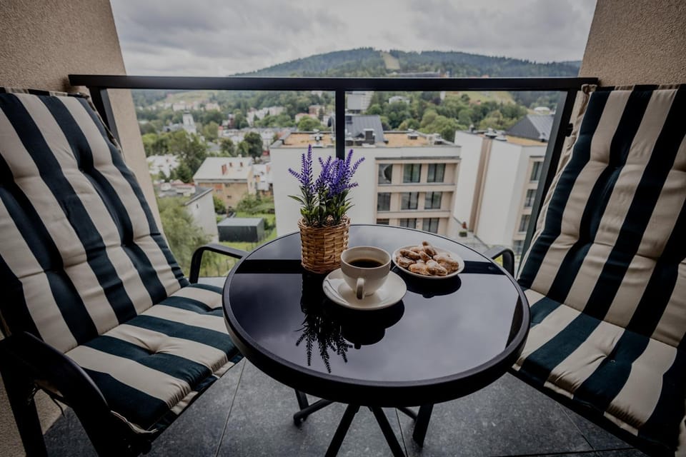 Day, View (from property/room), Balcony/Terrace, Mountain view