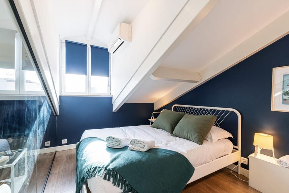 MY CASA - DEROULEDE - Superb Studio Suite w AC Downtown Apartment in Nice