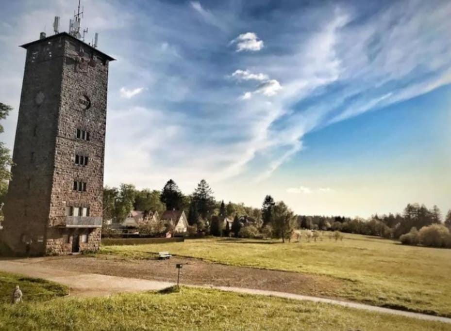 Nearby landmark, Natural landscape, Landmark view