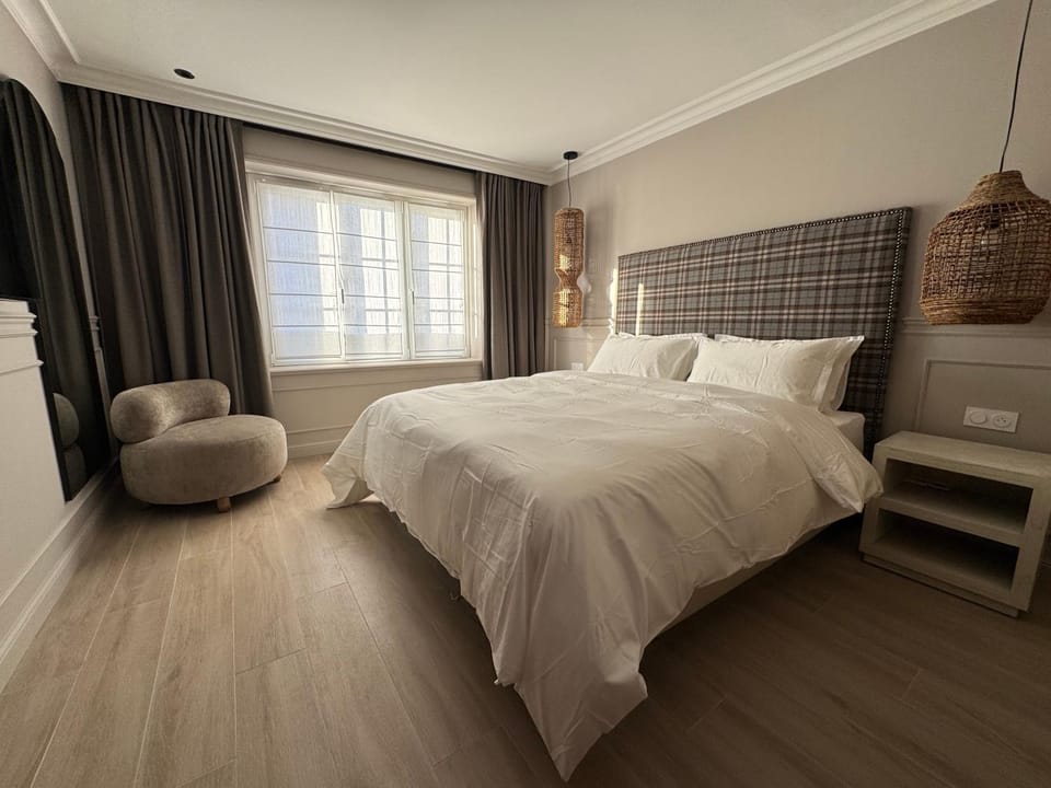 Les Pierres de Pacel - Appartement avec Patio Privé Apartment in Normandy