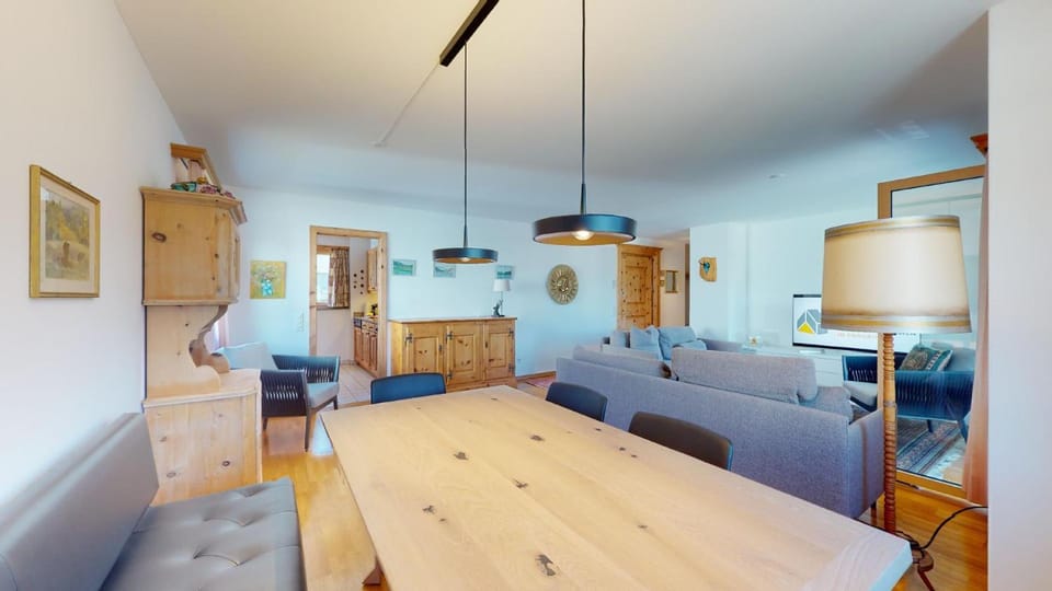Abitaziun Ova Cotschna 3B - St Moritz Apartment in Saint Moritz