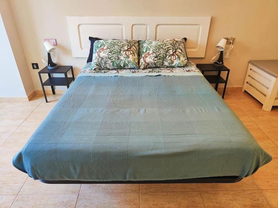 Casa Burbuja Azul Apartment in Maxorata