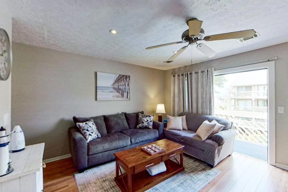Shipwatch Pointe II L-302 Apartment in South Carolina