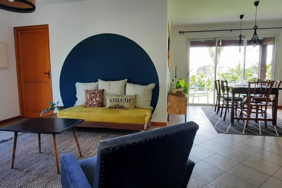 Le Tibouchina , gîte chaleureux à la ferme House in Réunion