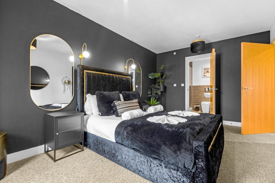 Penthouse Noir - Wyndale Living - Central BHam 2BR Apartment in Birmingham