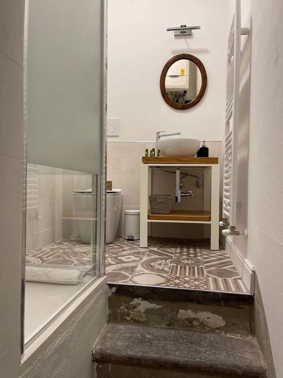 Shower, Bathroom