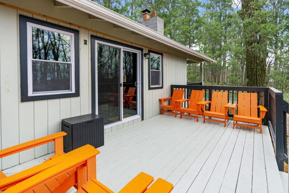 Patio, Balcony/Terrace, Seating area
