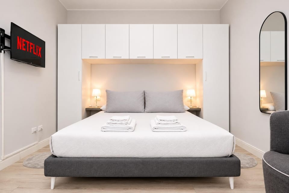 Bed, Bedroom, wardrobe