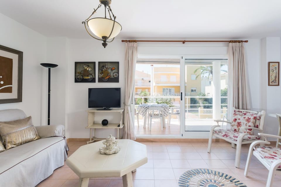 Property building, Living room