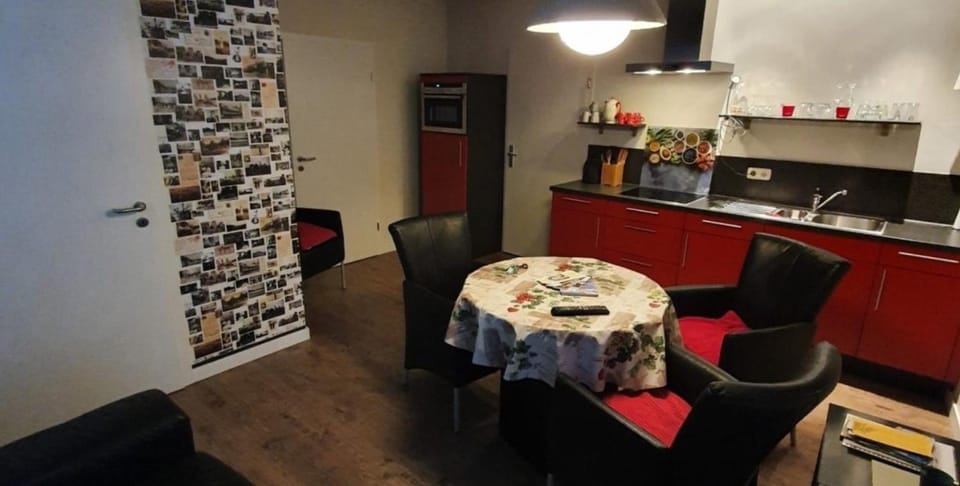 Ferienwohnung an der Mosel, Postamt Apartment in Cochem-Zell
