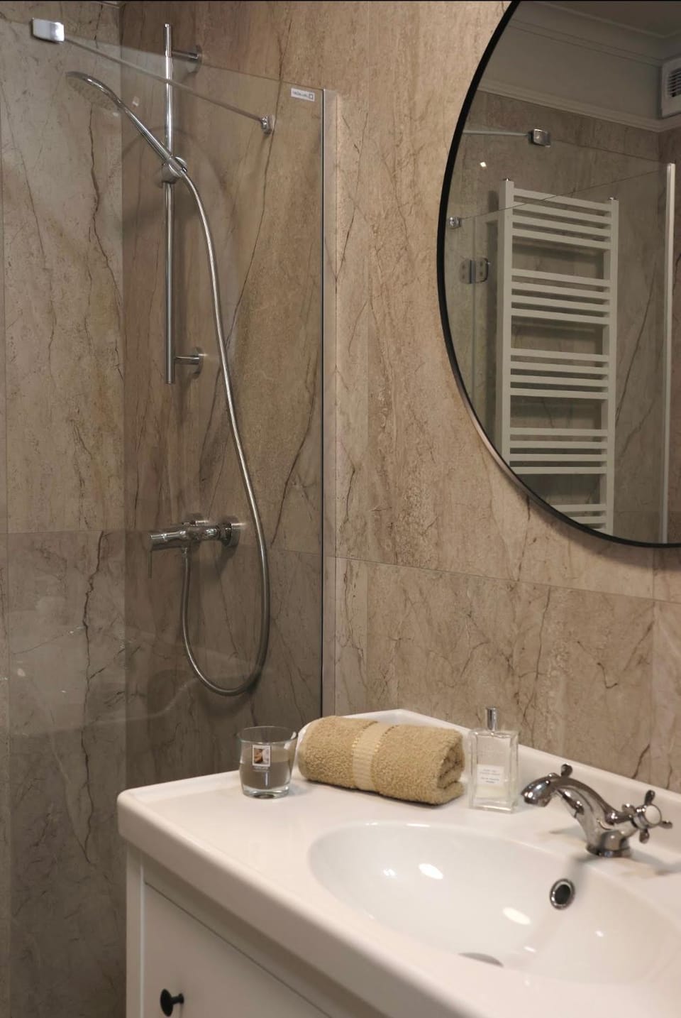 Downtown Apartments Podpromie Monica with UNDERGROUND PARKING Apartment in Poland