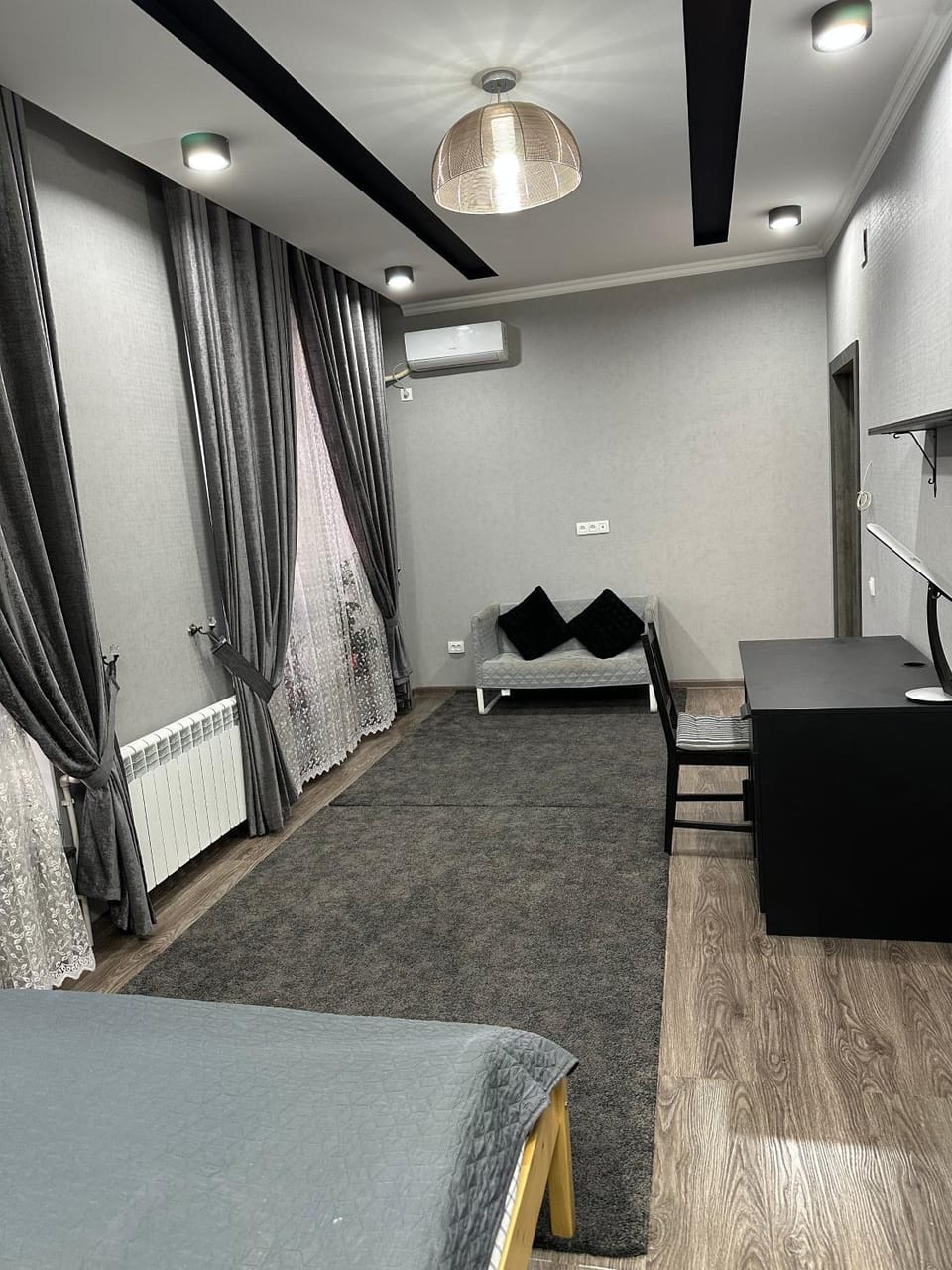 Bed, Photo of the whole room, Bedroom