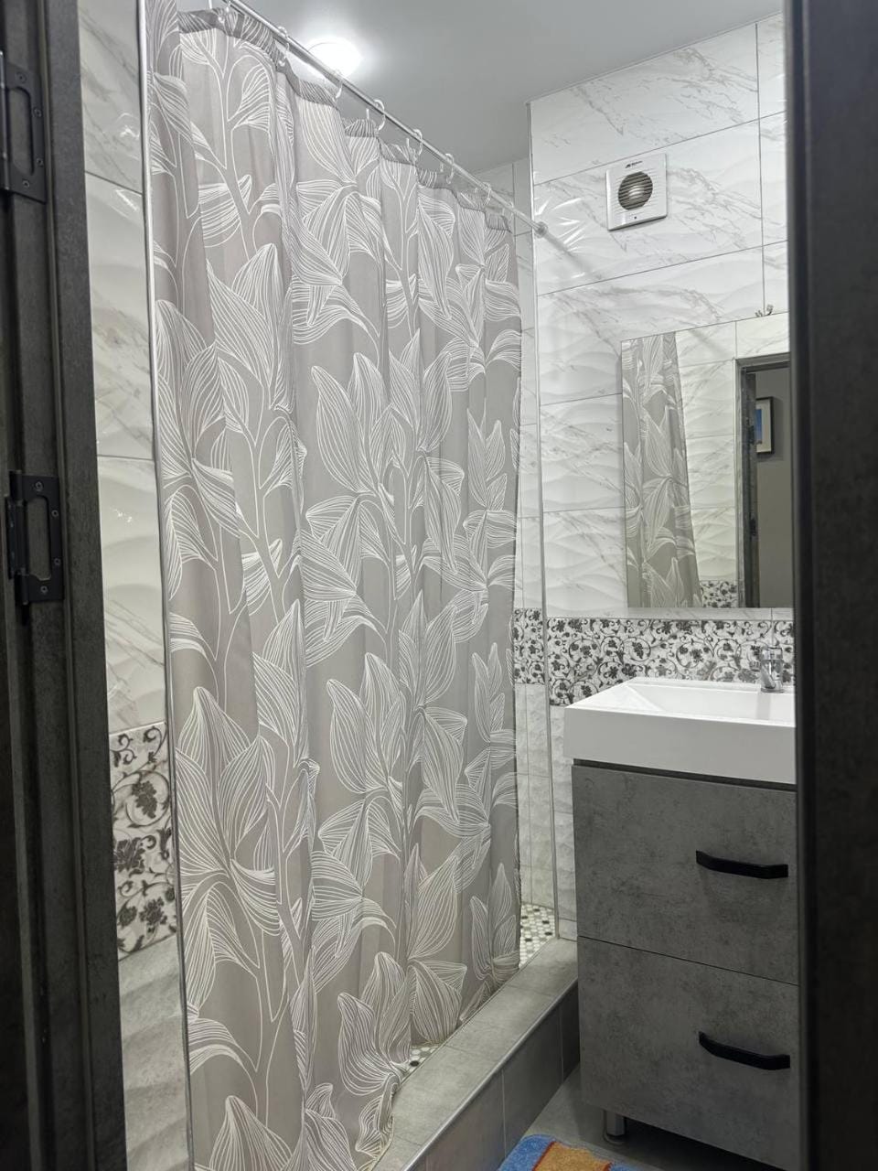 Shower, Bathroom