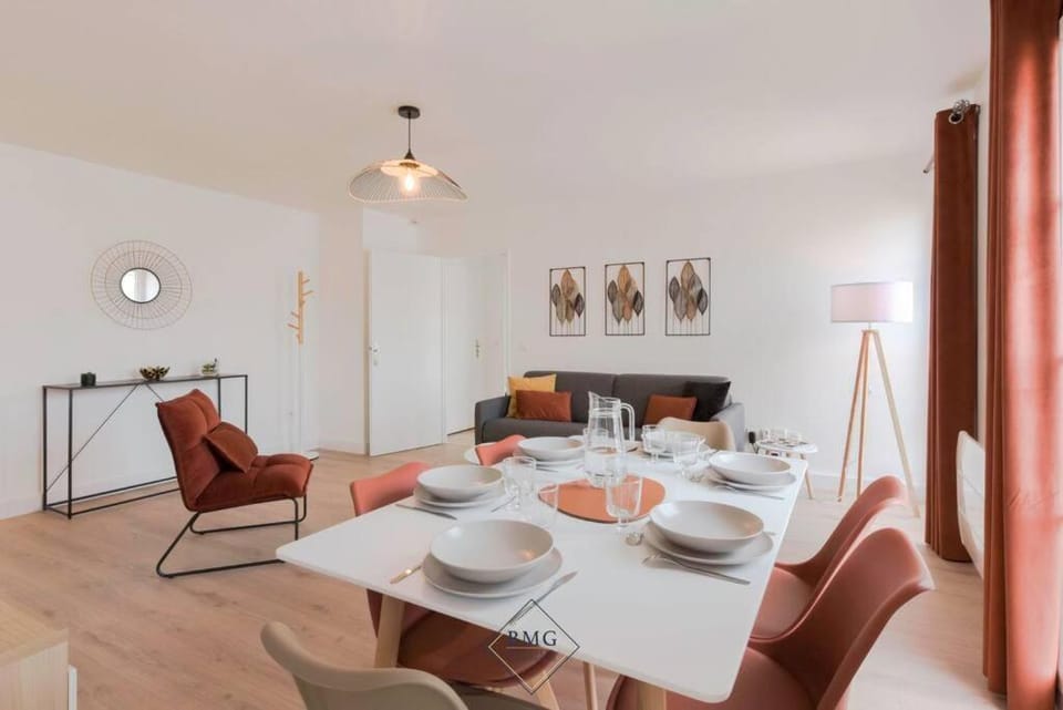 Royal appartement Disneyland BMYGUEST Apartment in Chessy