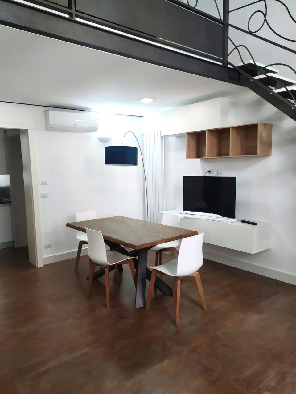 Communal lounge/ TV room, TV and multimedia, Living room, Seating area