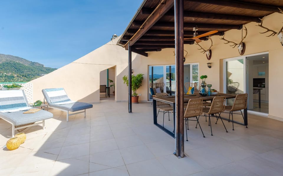 Balcony/Terrace, Balcony/Terrace, Dining area, sunbed