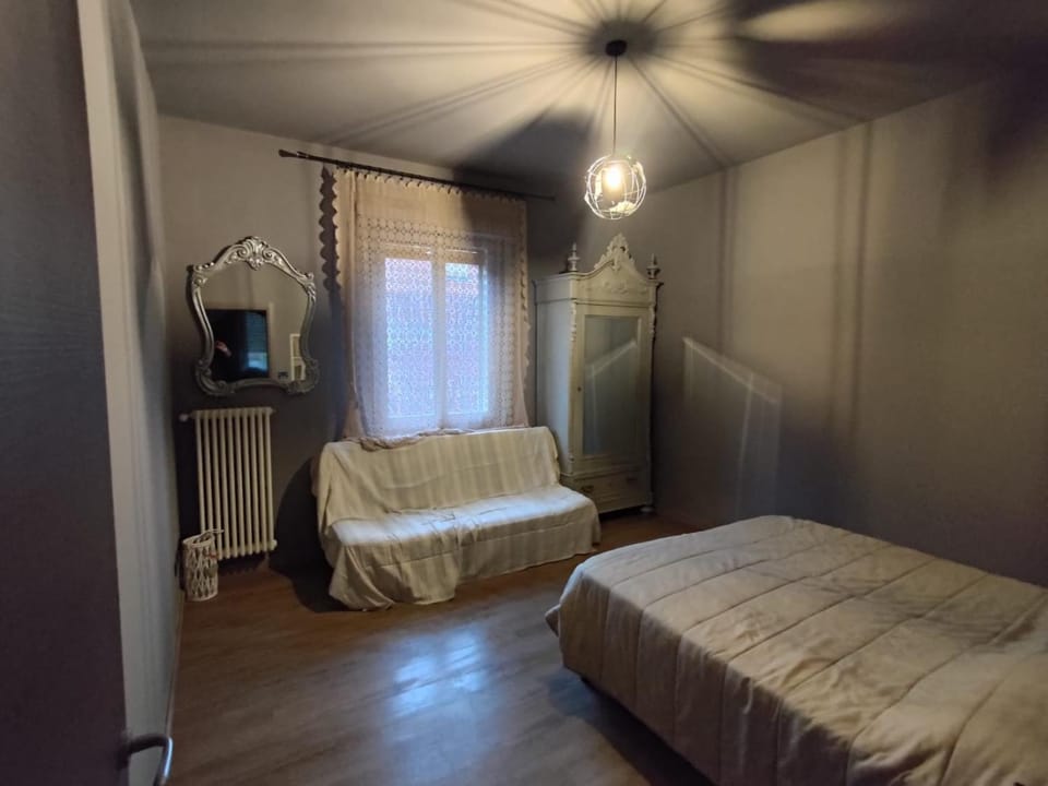 HomeStory 2 via Idice 72 Pizzano BO Apartment in Emilia-Romagna