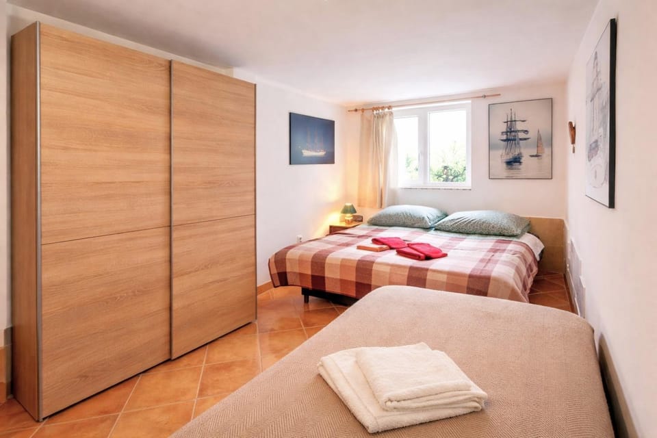Art house Tufi Apartment in Slovenia
