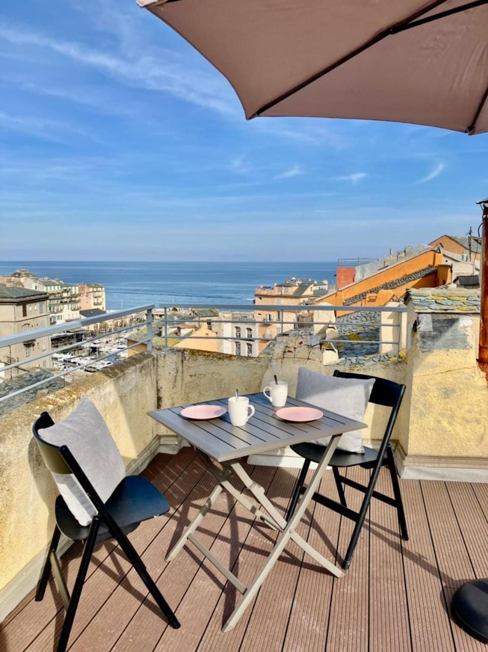 Patio, Balcony/Terrace