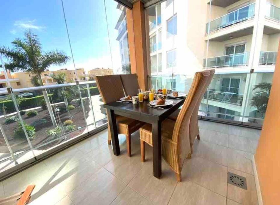 Elegant Colonial Style Ocean View Golf Del Sur Apartment in Abona