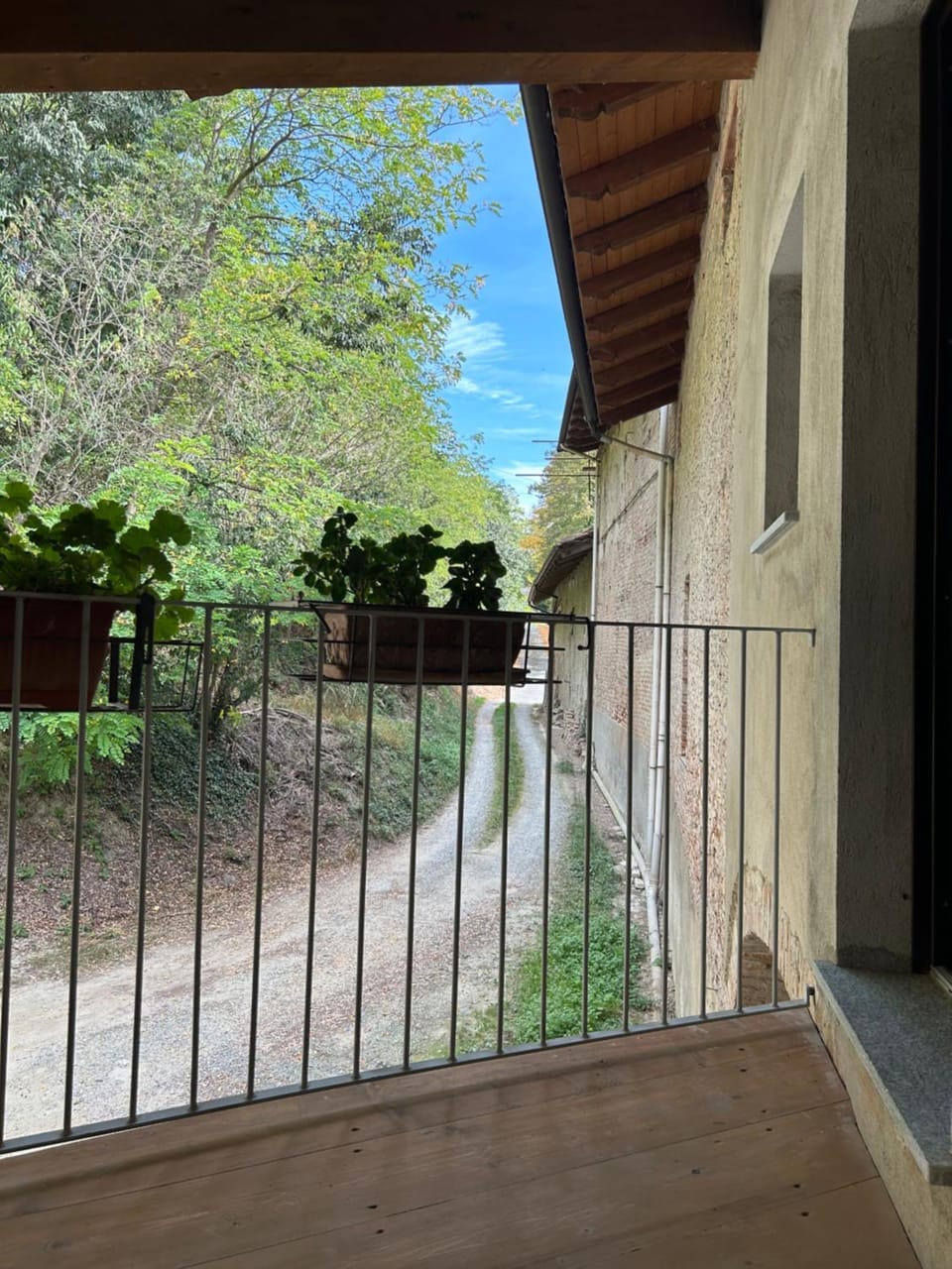 View (from property/room), Balcony/Terrace, Bedroom