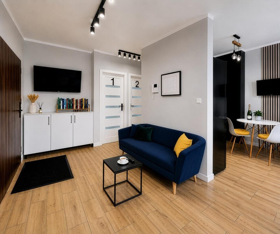 TV and multimedia, Seating area, flat iron