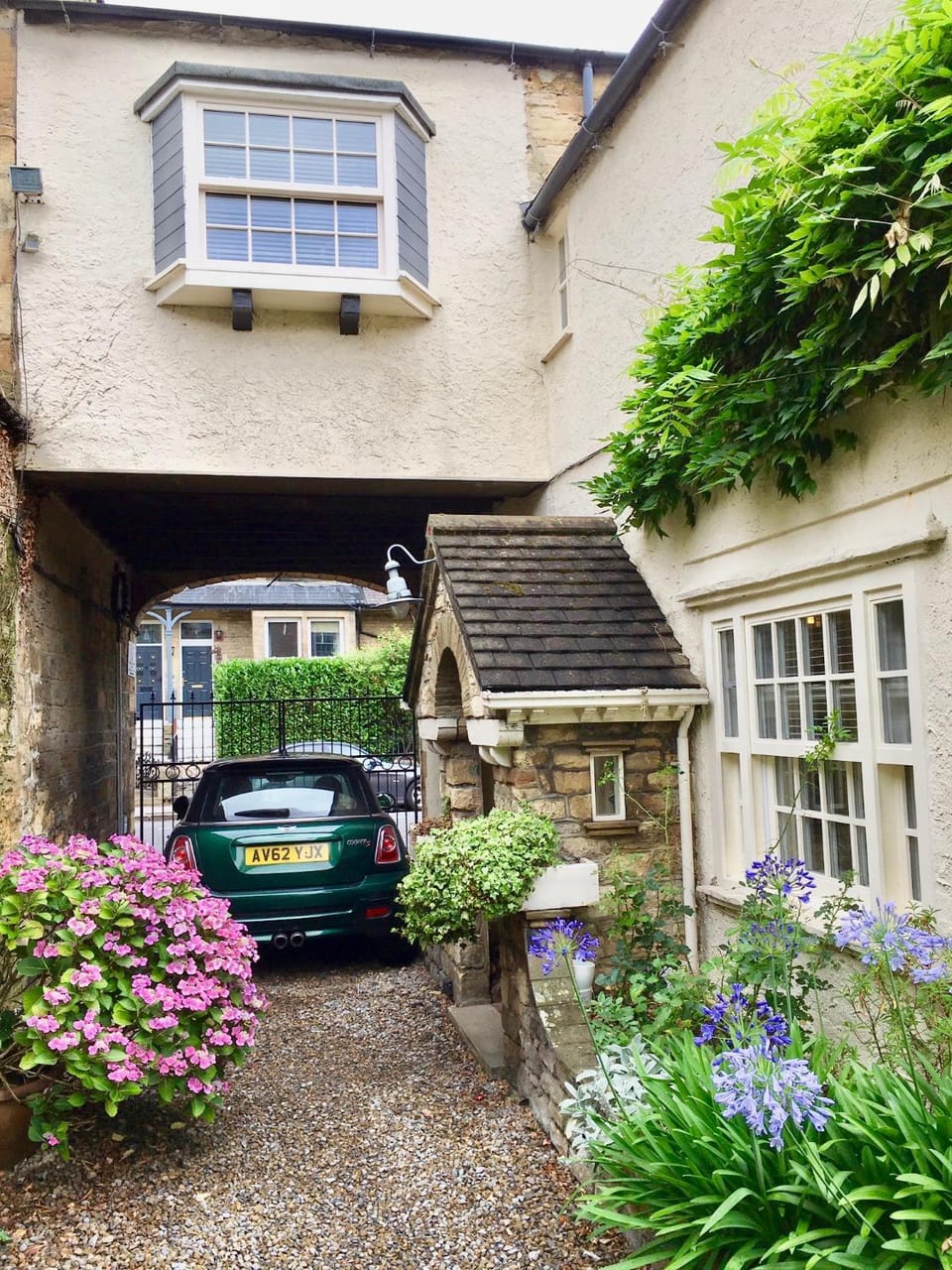Garden, Parking