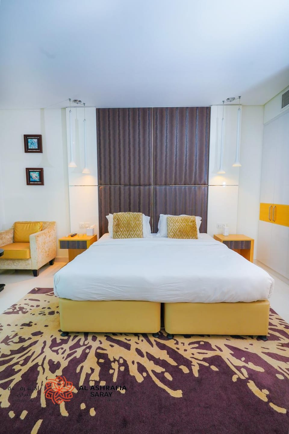 Seating area, Bedroom