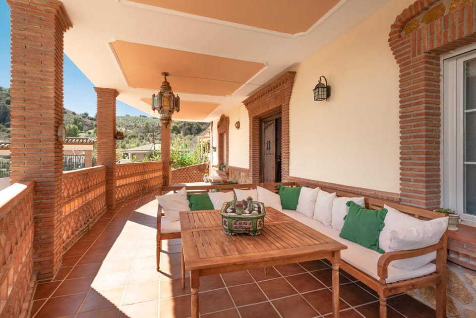 Patio, Balcony/Terrace
