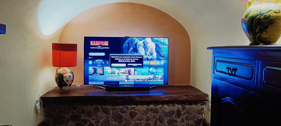 Communal lounge/ TV room, TV and multimedia, Evening entertainment