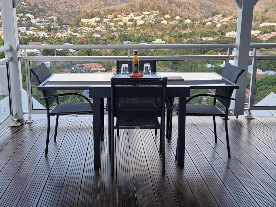 Patio, City view, Pool view, Sea view